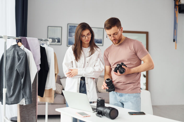 Efekt mory w fotografii – jak go unikać podczas sesji biznesowej